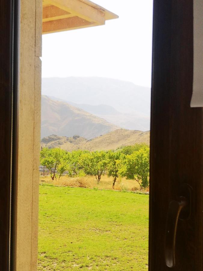 7Rooms Boutique Hotel Yeghegnadzor Exterior photo